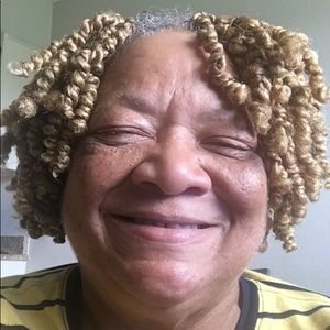 Meet your Posher, Ressie